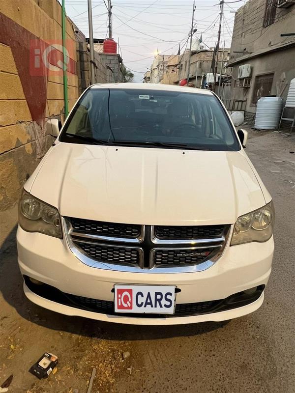 Dodge Grand Caravan 2012 for sale in Iraq - Basra